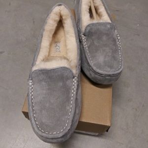 Womens Ugg Slippers